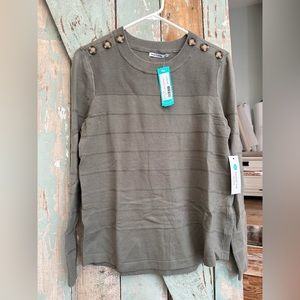 M Olive Pink Clover Olea Shoulder Button Detail Sweater